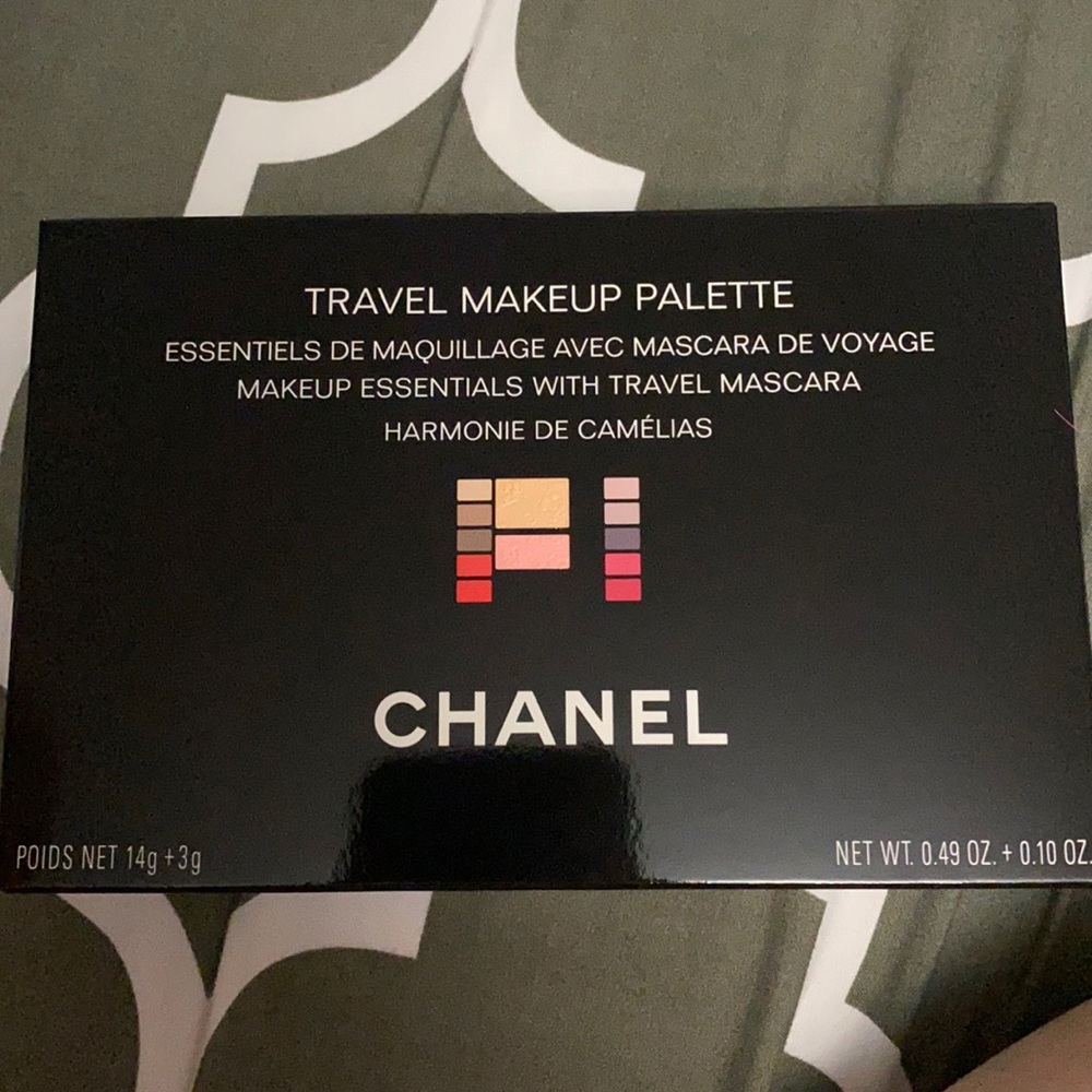 Chanel travel makeup palette